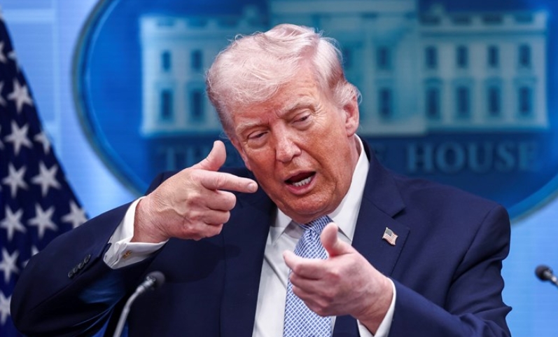 function r(){if(it(n),n.value===Hm){let o=null;throw new D(-950,o)}return n.value}