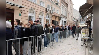 Redovi za karte Dine Merlina