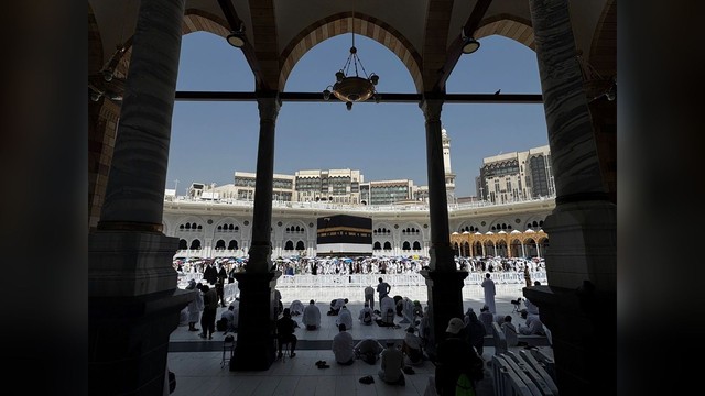 Više od 1.7 milliona muslimanskih hodočasnika obavilo hadž na temperaturama više od 44 stepena
