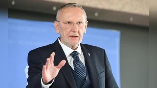 Davor Božinović
