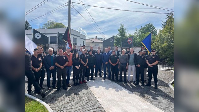 Sjećanje na kapetana Senada i osnivanje 'Crnih labudova'