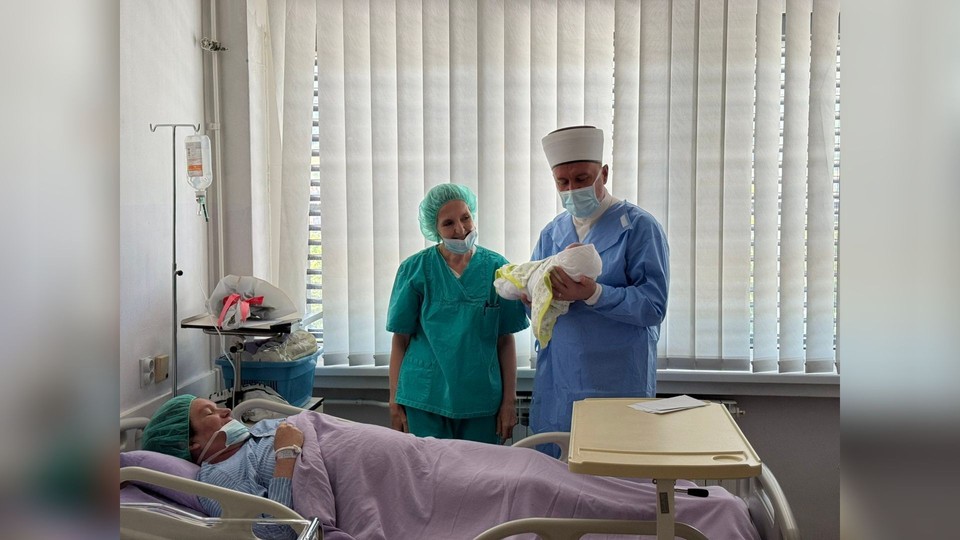 Adilović u porodilištu