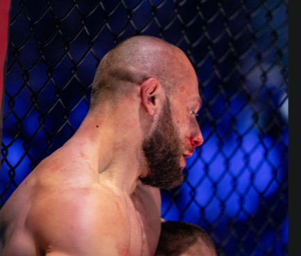 U ringu 'ubijam', na poslu spašavam ljude: Priča maglajskog vatrogasca i MMA borca Selvera Mahmića!