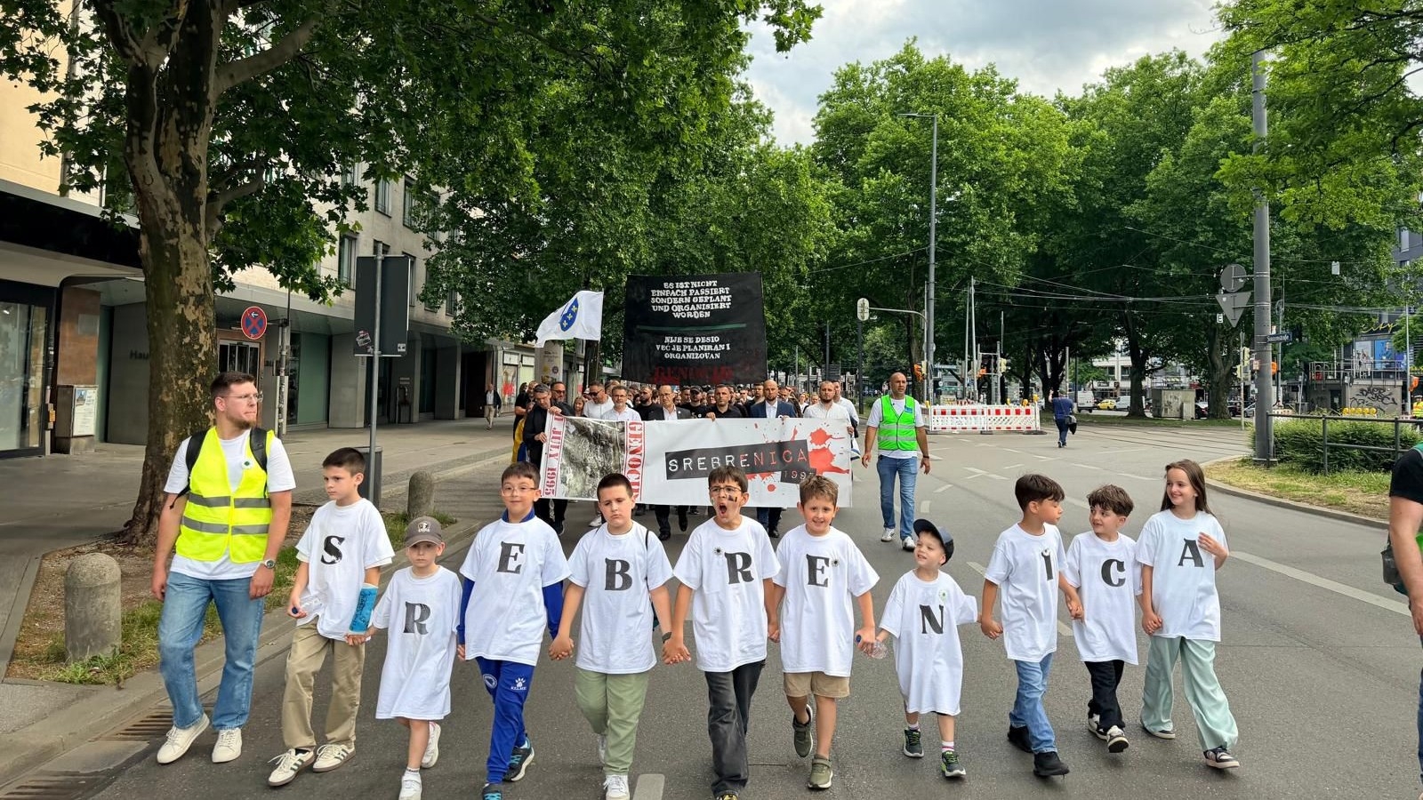 U Münchenu održan 17. tradicionalni Marš mira za Srebrenicu