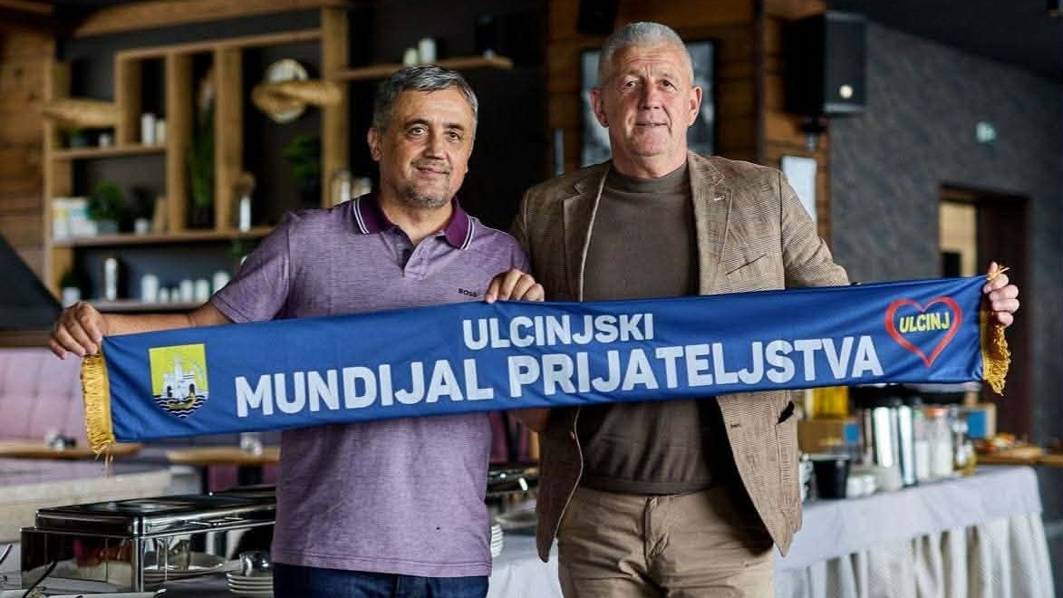 Zbog 'Mundijala prijateljstva' Pavle Pepđonović kandidovan za Trinaestojulsku nagradu