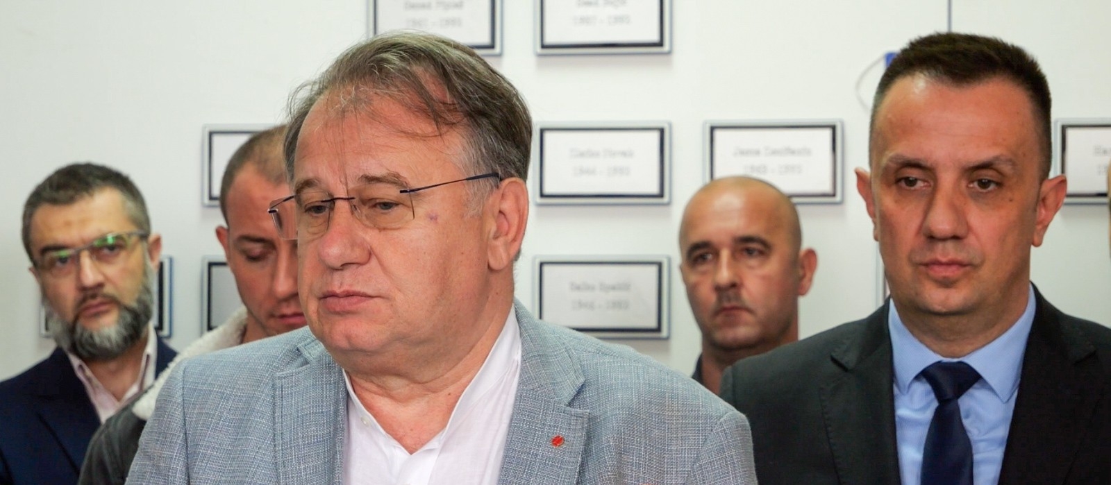 Protiv Nikšića i Lakića podnesena krivična prijava zbog Zakona o Željezari Zenica