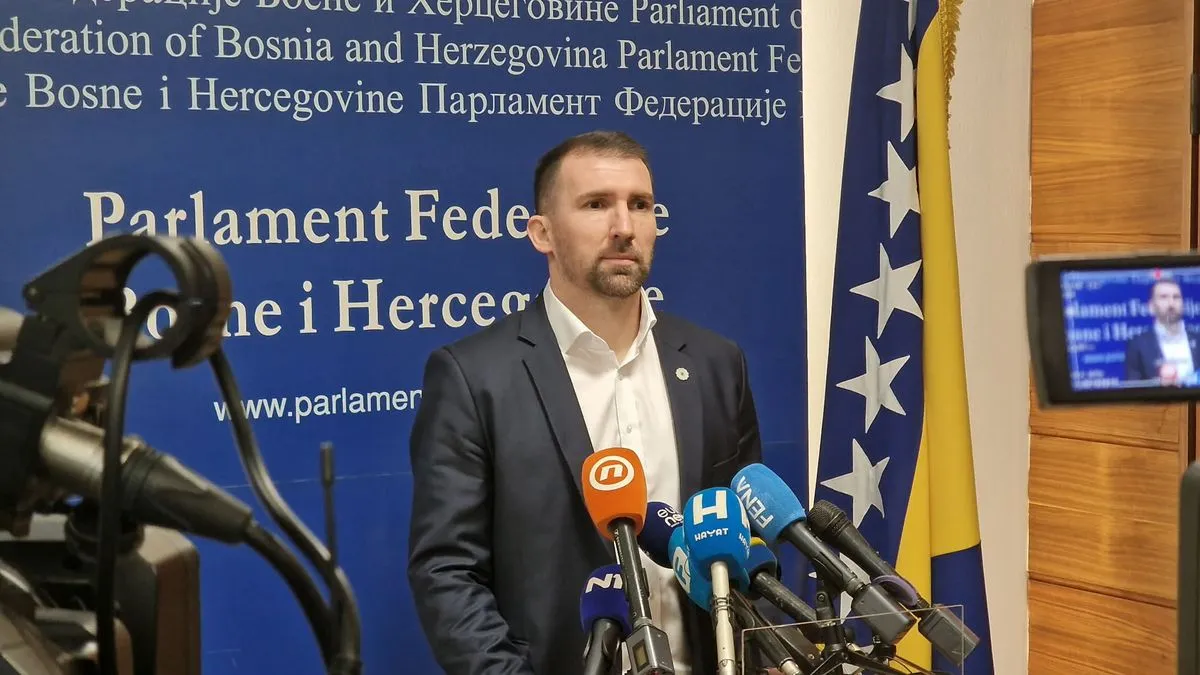 Nastavljena sjednica Parlamenta FBiH: Zastupnici diskutuju o važnim zakonima