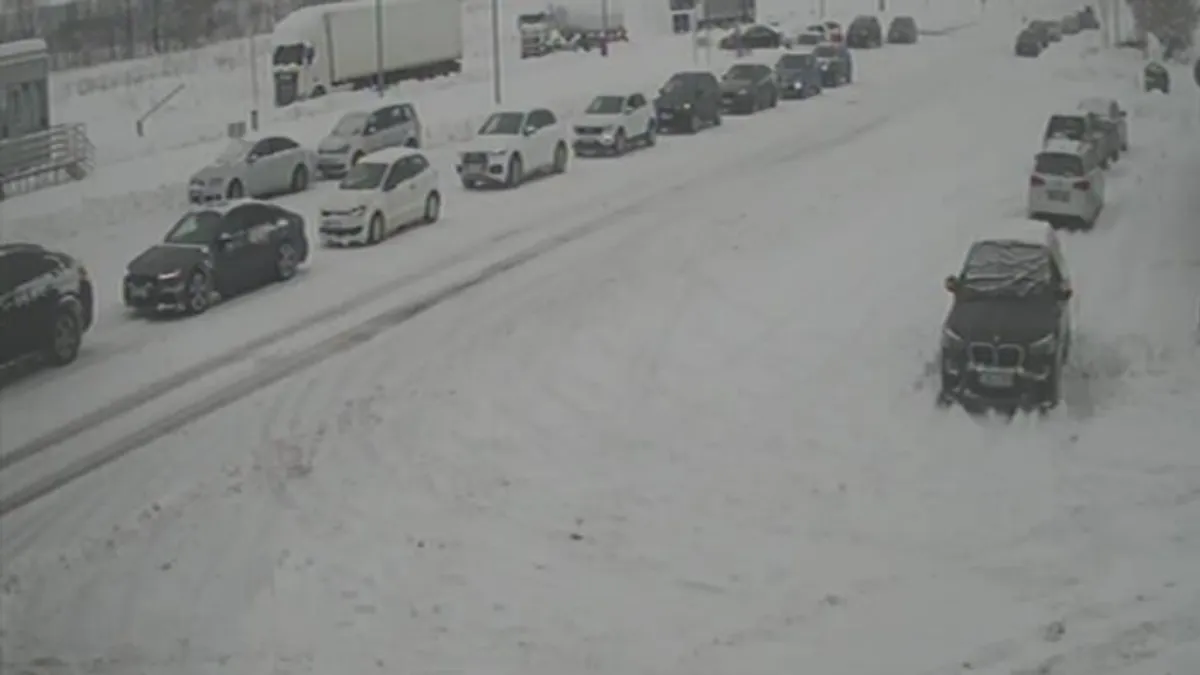 Vozači, oprez: Snijeg, poledica i zatvoreni putevi