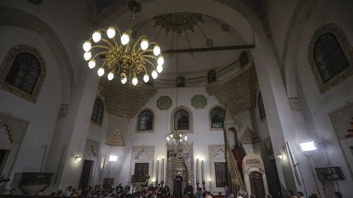 Mubarek noć: Muslimani u BiH večeras obilježavaju Lejletul-miradž