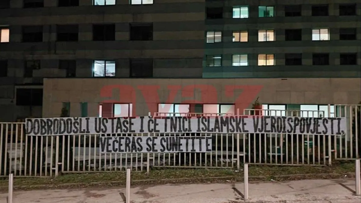 Identifikovana dva mladića zbog postavljenog transparenta: Dobrodošli ustaše i četnici...