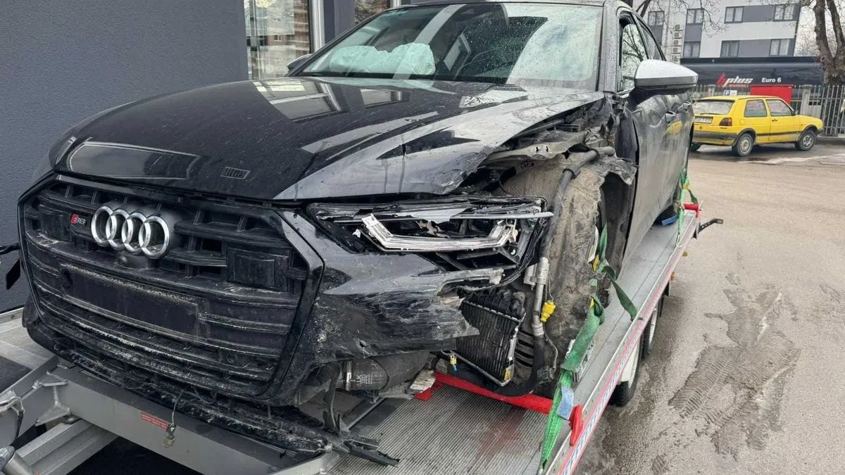 Da li je saobraćajna nesreća opomena Đajiću? Vukanović analizira moguću političku pozadinu