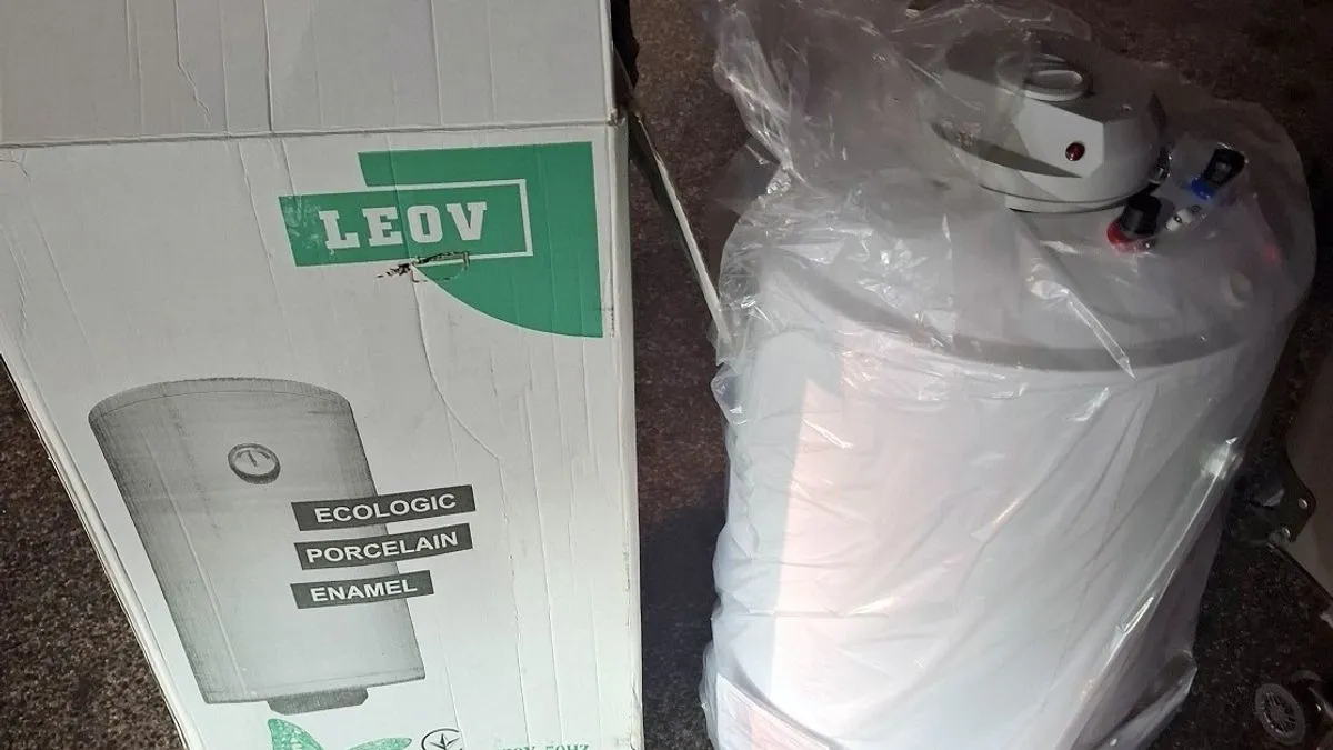 Rekao je da vozi bojler od 80 litara, carinici ostali šokirani kad su vidjeli šta je u njemu