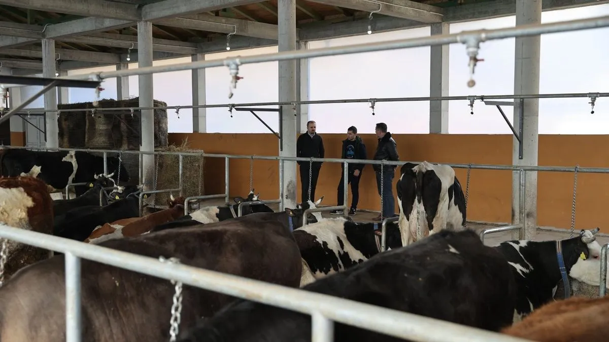 Podrška domaćoj proizvodnji: Ministar Čajić posjetio uspješne farme u Visokom