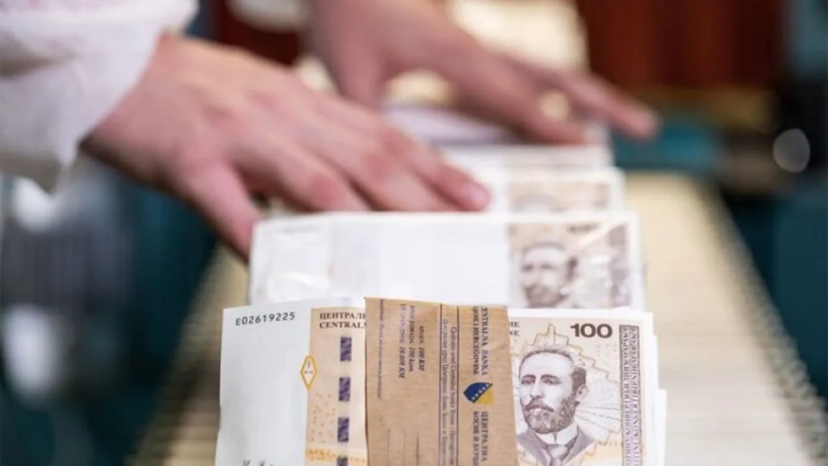 Najveća mjesečna plata u FBiH iznosila je 615.062 KM, isplaćena je u djelatnosti proizvodnje