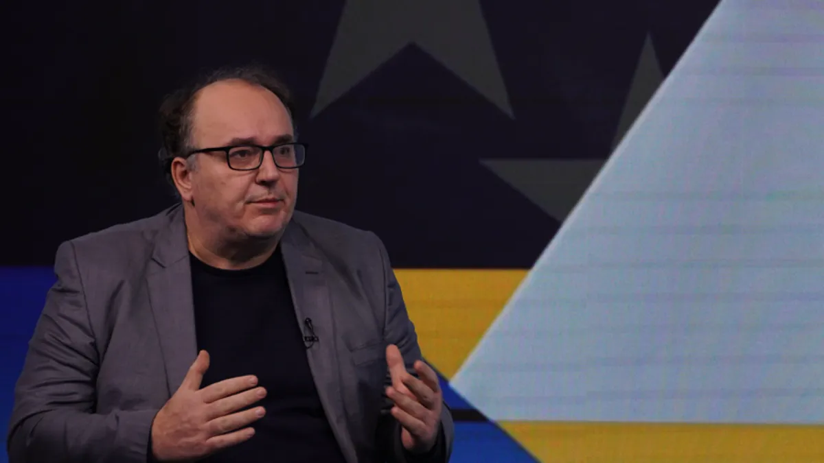 Preljević za '7Plus': Predstavnici 'Trojke' oponašaju Vučića