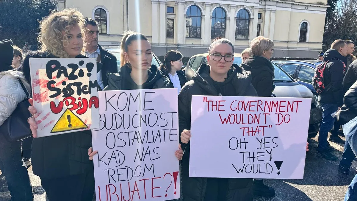 Najmasovniji protesti u Sarajevu zbog tramvajske tragedije: Građani traže istinu i odgovornost