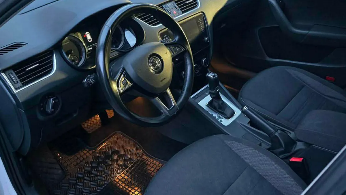 Prijatelj prevario muškarca prilikom kupovine automobila u Sarajevu: Prodao mu neispravnu Škodu