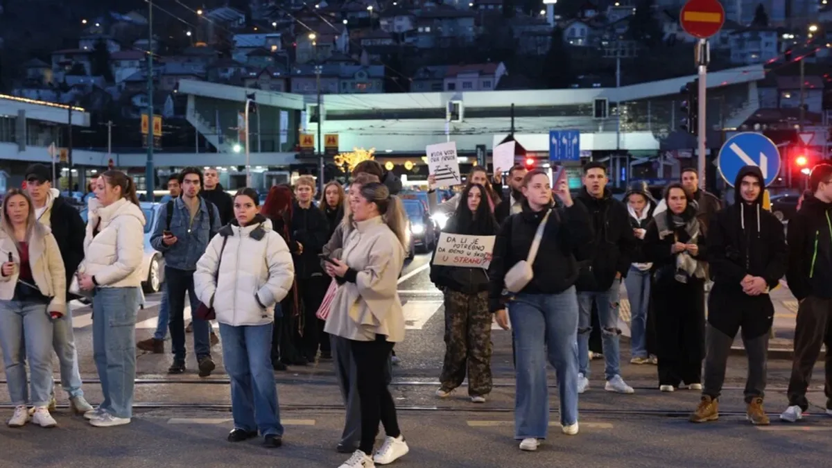 Katica pozvao građane da ne blokiraju saobraćajnice, imao je poruku za Tužilaštvo: Žedni smo istine