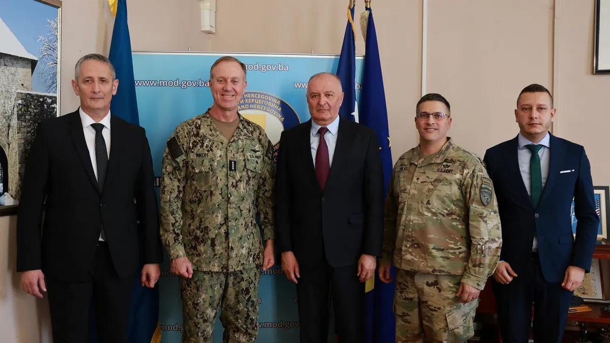 Helez s komandantom NATO-a Wikoffom: BiH ostaje čvrsto na euroatlantskom putu