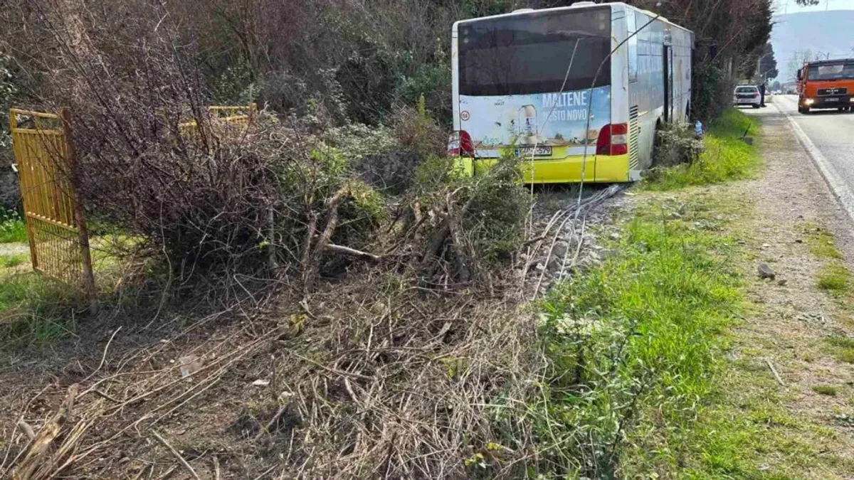 Autobus sletio kod Mostara: Povrijeđene tri osobe 