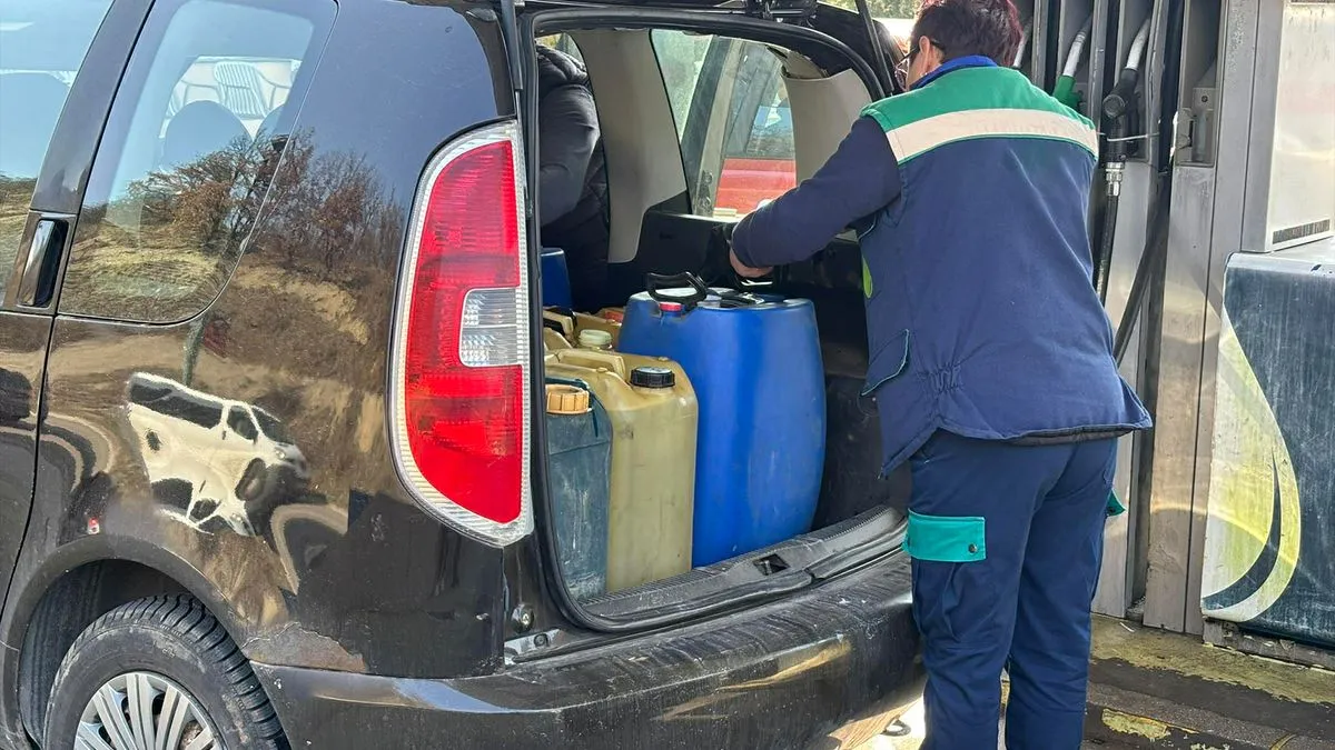 Rast cijena goriva: Na jednoj benzinskoj pumpi u Vogošći nestalo benzina