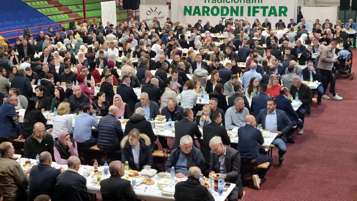 Izetbegović: Ne ide dobro ovoj vlasti, svjesni su toga i oni i narod