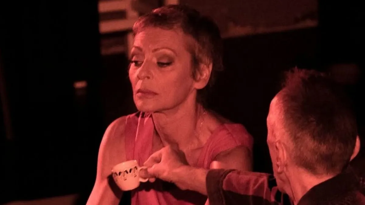 function r(){if(it(n),n.value===Hm){let o=null;throw new D(-950,o)}return n.value}